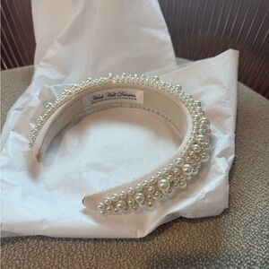NEVER WORN Jennifer Behr Pearl Adorned Cream Headband